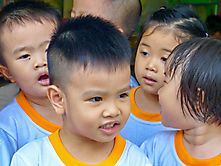 kinder in Vietnam